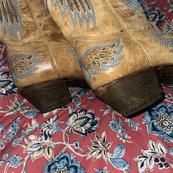Corral Cowgirl Boots - Picture 4 of 5